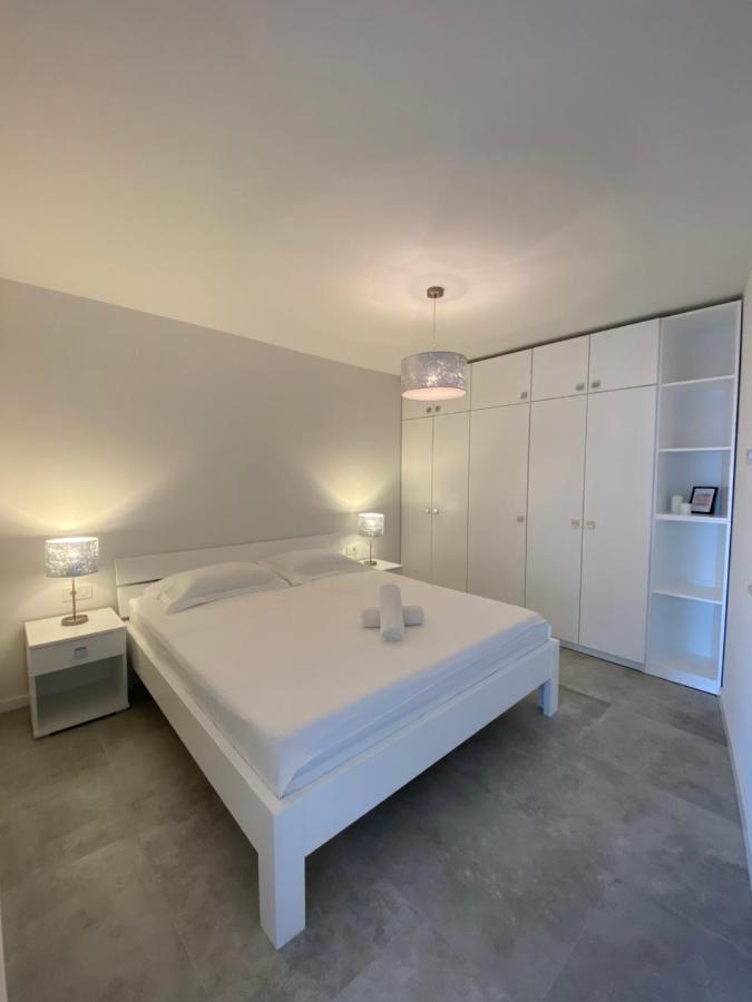Divine Moments Apartment พิสัก ภายนอก รูปภาพ
